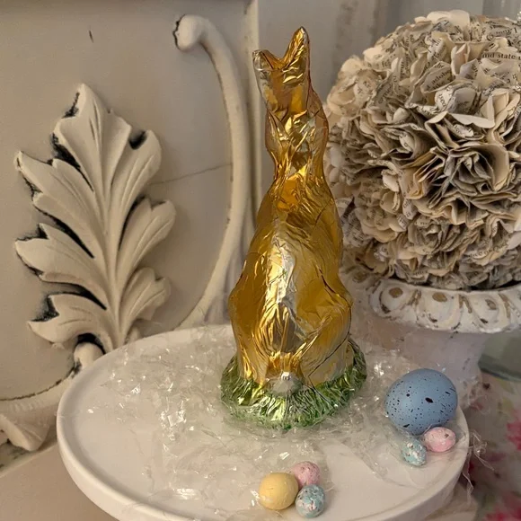 Gold Foil Easter Bunny Figurine - Picture 3 of 6